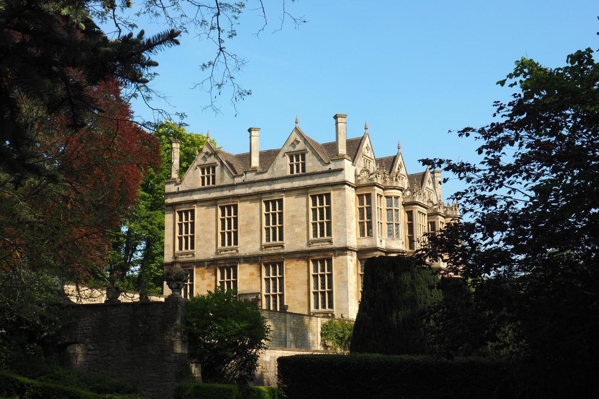 The Hall - Historic Grade I-Listed Jacobean Mansion Bradford-On-Avon Exterior photo